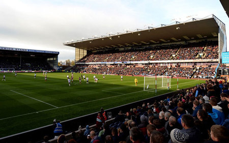 他在面对加 他在面对加